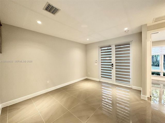 10560 NW 63rd Terrace, Doral, FL 33178