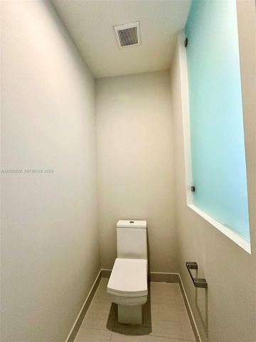10560 NW 63rd Terrace, Doral, FL 33178