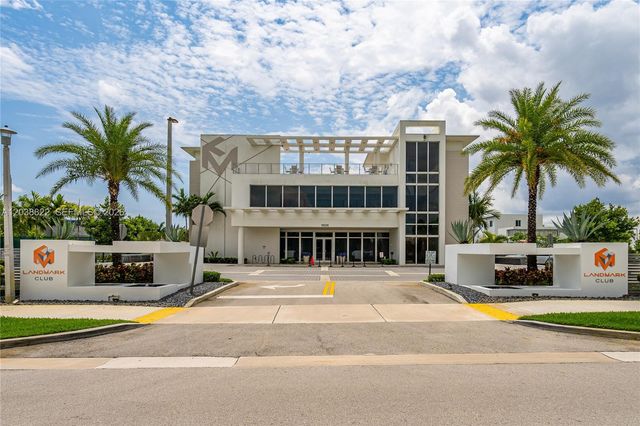 10560 NW 63rd Terrace, Doral, FL 33178