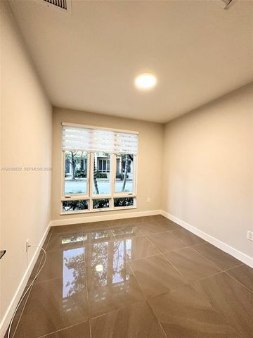 10560 NW 63rd Terrace, Doral, FL 33178