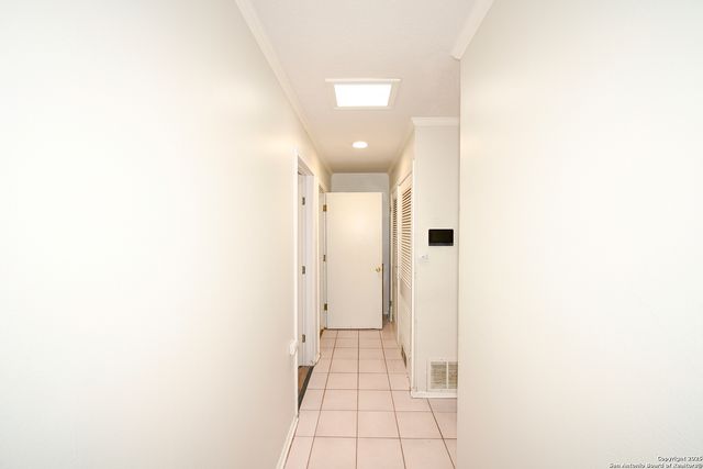 222 Highview, San Antonio, TX 78228