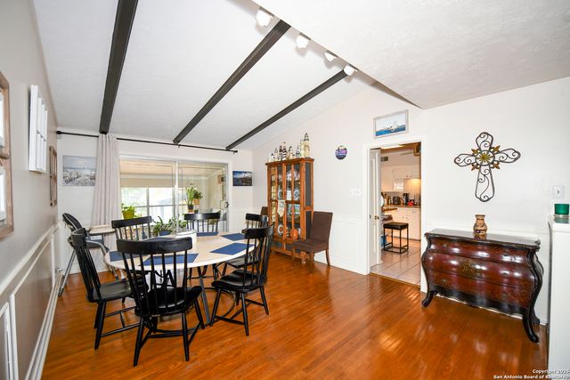 222 Highview, San Antonio, TX 78228