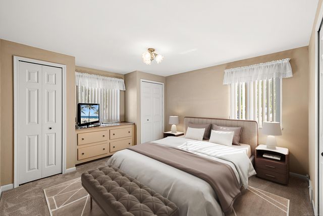 1050 Roslyn Road, Mount Clemens, MI 48043