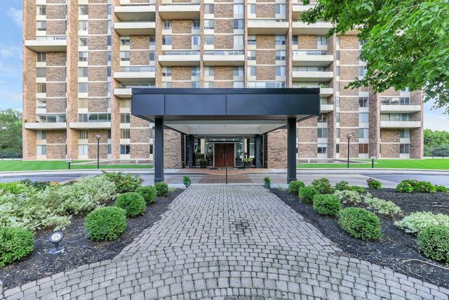 1000 Urlin Avenue, 511, Grandview Heights, OH 43212