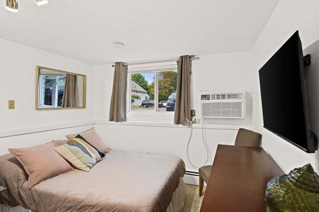 243 Lake St. 1, Waltham, MA 02451