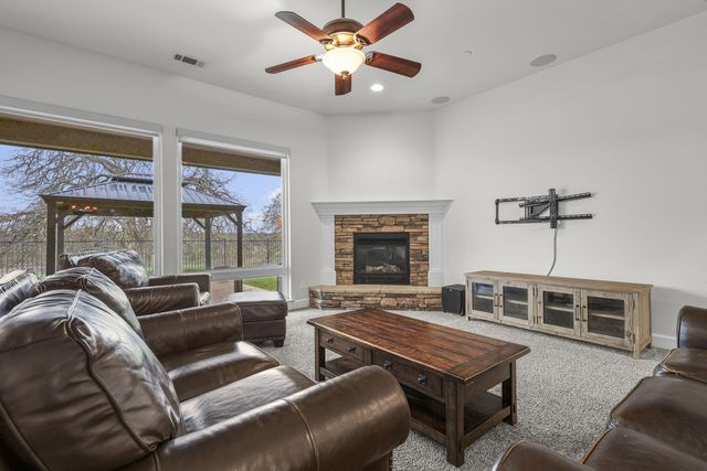 19055 Del Mar Drive, Cottonwood, CA 96022