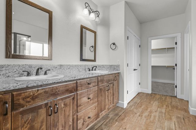 19055 Del Mar Drive, Cottonwood, CA 96022