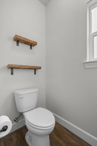 19055 Del Mar Drive, Cottonwood, CA 96022