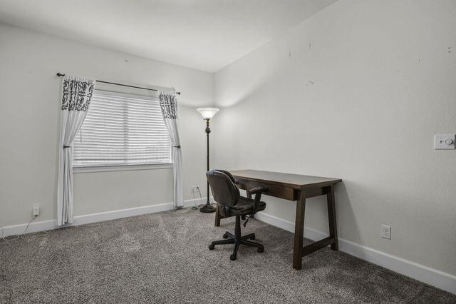 19055 Del Mar Drive, Cottonwood, CA 96022