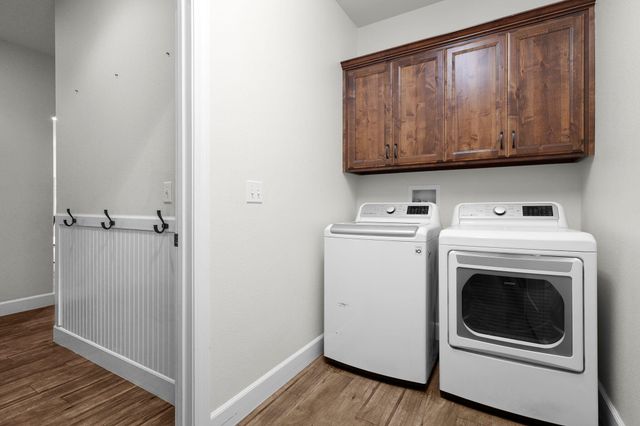 19055 Del Mar Drive, Cottonwood, CA 96022