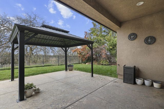 19055 Del Mar Drive, Cottonwood, CA 96022