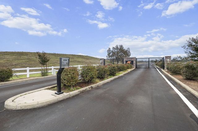 19055 Del Mar Drive, Cottonwood, CA 96022