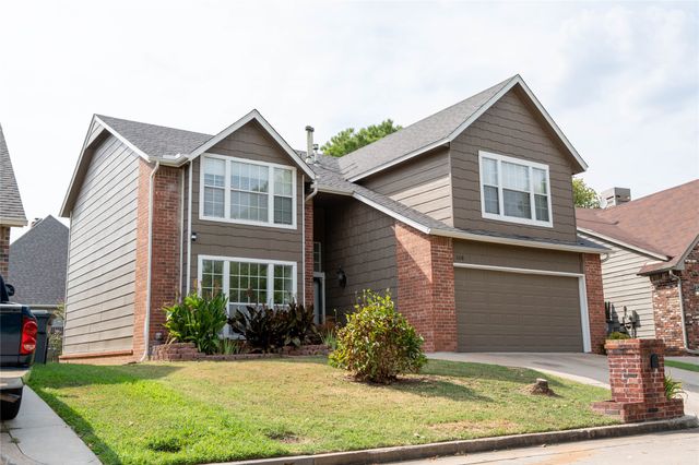 6318 S 90th Street East, Tulsa, OK 74133