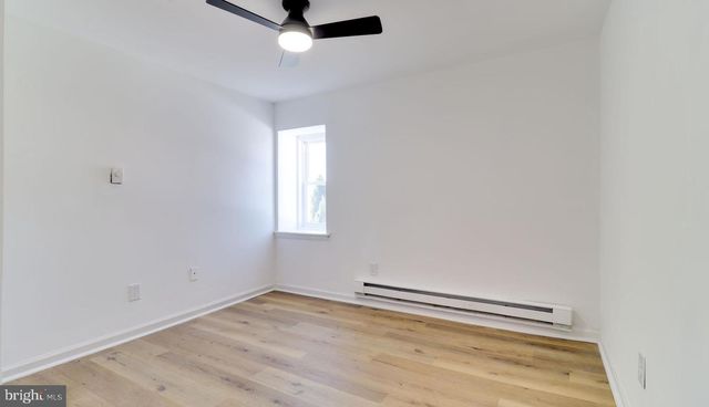 442 LA CASCATA TNHS, Clementon, NJ 08021