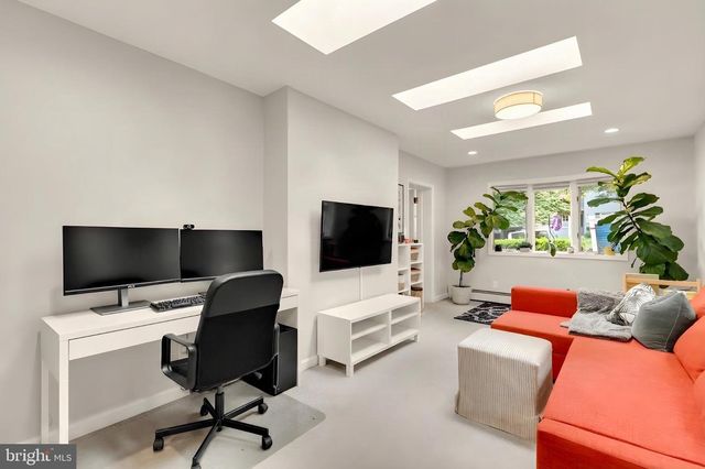 8406 HARTFORD AVE, Silver Spring, MD 20910