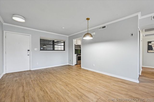 2224 S Boston Avenue 220, Tulsa, OK 74114