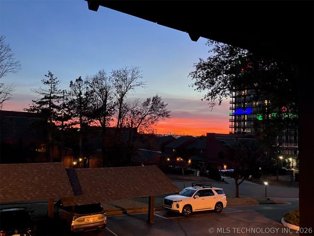 2224 S Boston Avenue 220, Tulsa, OK 74114