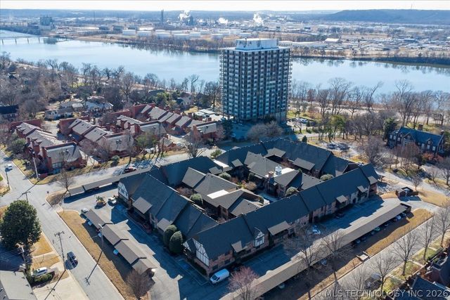 2224 S Boston Avenue 220, Tulsa, OK 74114