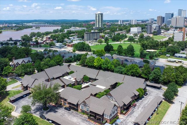 2224 S Boston Avenue 220, Tulsa, OK 74114