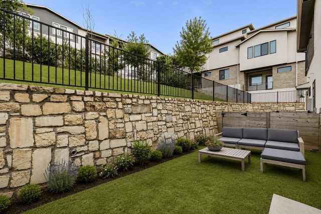 2050 Lohmans Spur RD 603, Lakeway, TX 78734