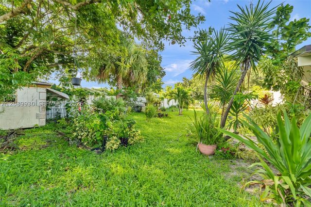 20060 NW 14th Ct, Miami Gardens, FL 33169