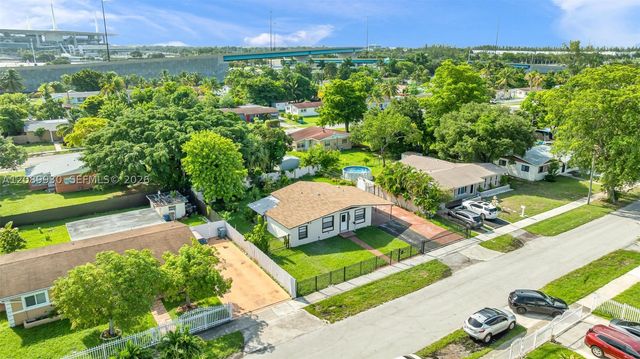 20060 NW 14th Ct, Miami Gardens, FL 33169