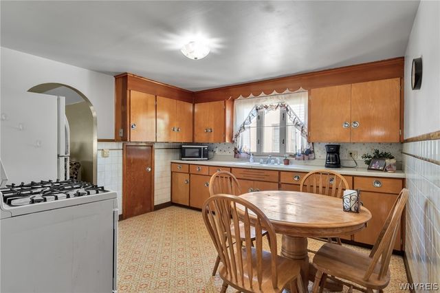235 Atlantic Avenue, Cheektowaga, NY 14212