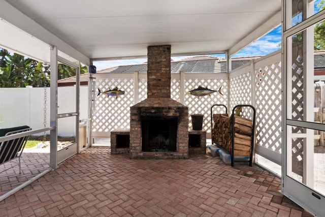 2141 NE 67th Street, Fort Lauderdale, FL 33308