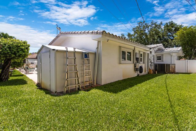 2141 NE 67th Street, Fort Lauderdale, FL 33308