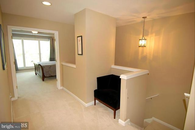 22706 SIMONET BLANC TER, Ashburn, VA 20148