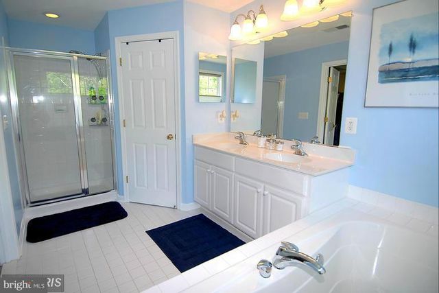 22706 SIMONET BLANC TER, Ashburn, VA 20148
