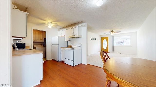 4790 Robinwood Drive, Mentor, OH 44060