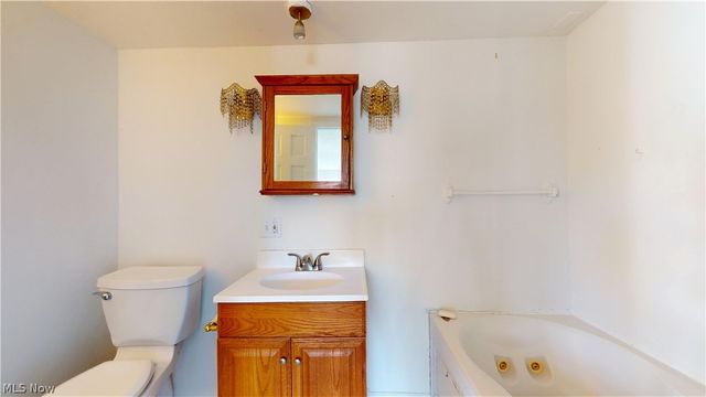 4790 Robinwood Drive, Mentor, OH 44060