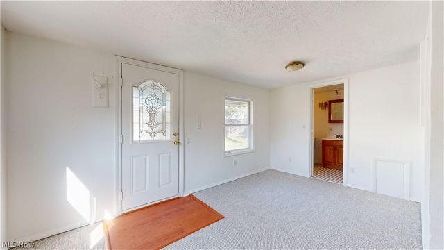 4790 Robinwood Drive, Mentor, OH 44060