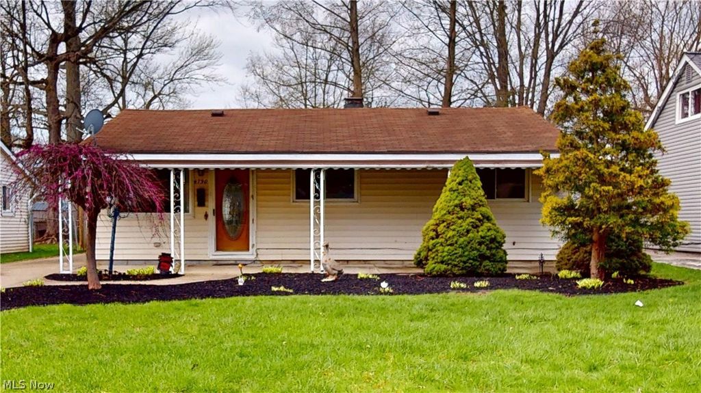 4790 Robinwood Drive, Mentor, OH 44060