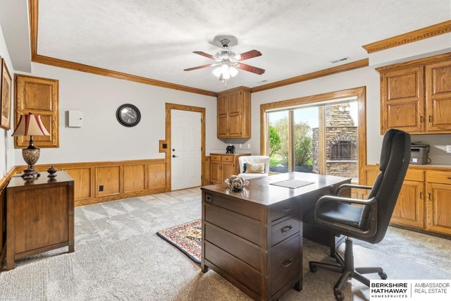 18124 Tammy Trail, Omaha, NE 68135