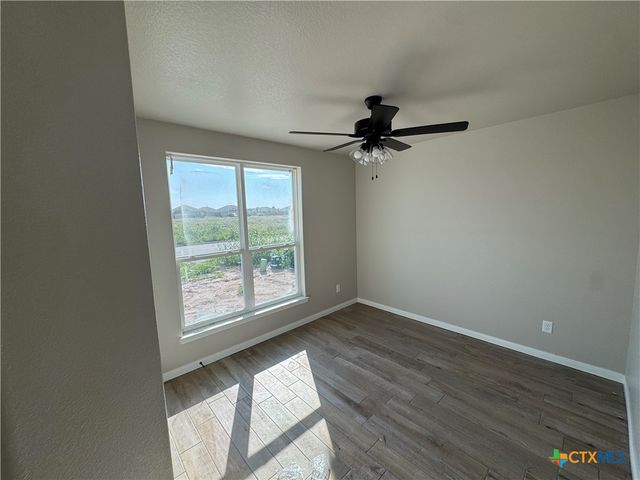 2570 Cowgirl Trail, Belton, TX 76513