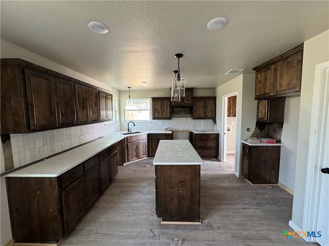 2570 Cowgirl Trail, Belton, TX 76513