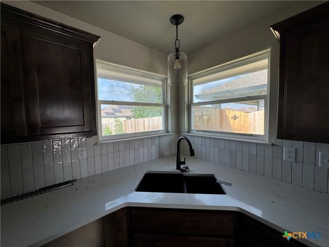 2570 Cowgirl Trail, Belton, TX 76513