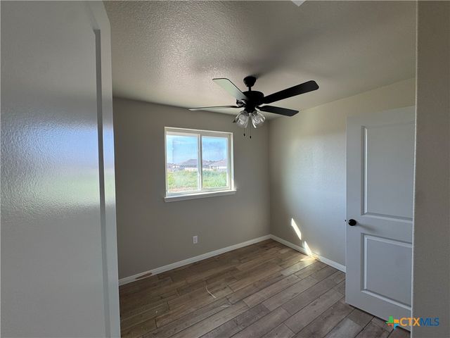 2570 Cowgirl Trail, Belton, TX 76513
