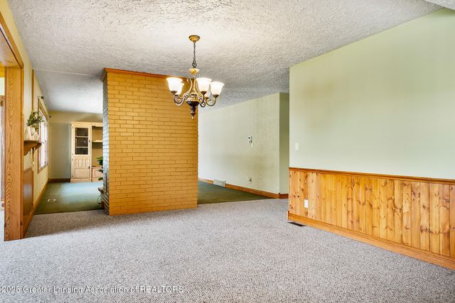 4813 Lakeside Drive, Perrinton, MI 48871