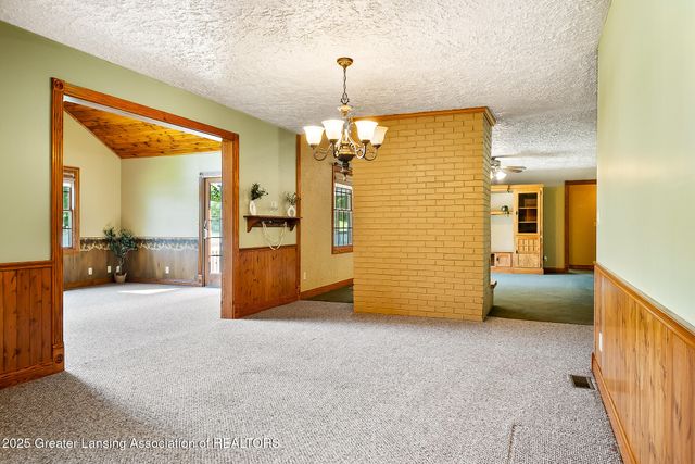 4813 Lakeside Drive, Perrinton, MI 48871