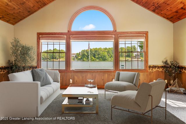 4813 Lakeside Drive, Perrinton, MI 48871