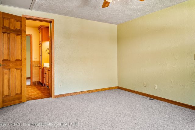 4813 Lakeside Drive, Perrinton, MI 48871