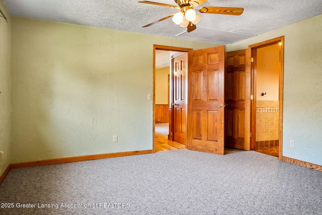 4813 Lakeside Drive, Perrinton, MI 48871