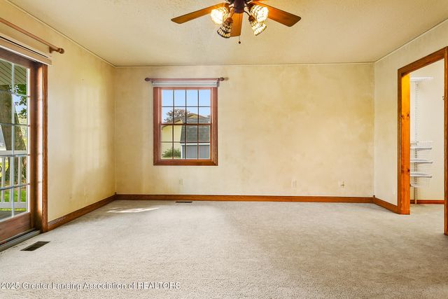 4813 Lakeside Drive, Perrinton, MI 48871