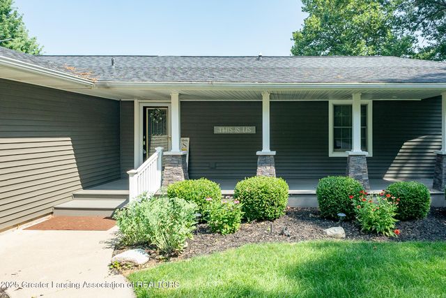 4813 Lakeside Drive, Perrinton, MI 48871