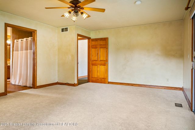 4813 Lakeside Drive, Perrinton, MI 48871