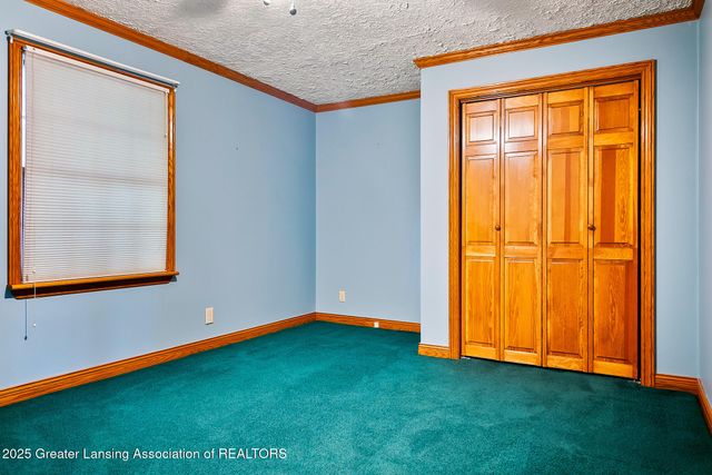 4813 Lakeside Drive, Perrinton, MI 48871