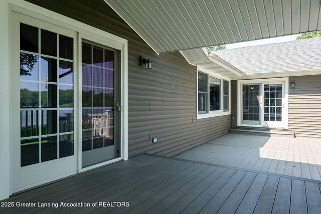 4813 Lakeside Drive, Perrinton, MI 48871